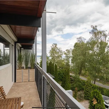 Sinusaparthotel *