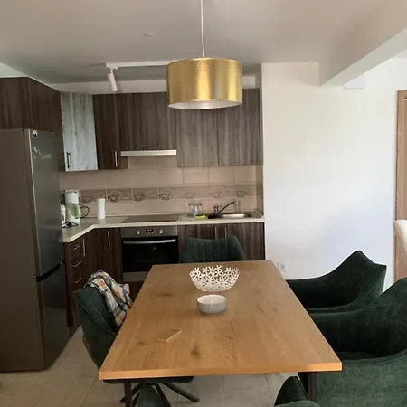 Sinus Prémium Apartman 4*